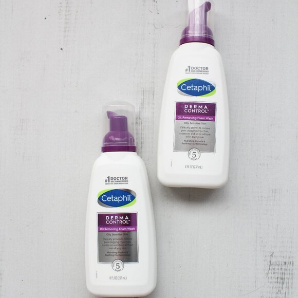 Cetaphil Derma Control Oil Removing Foam Wash - New Set of 2 - Picture 1 of 4
